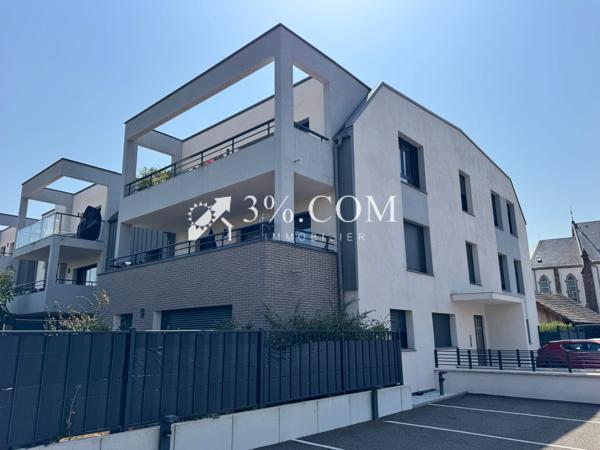 Appartement
                                                                                                                                                                                                                                                                                                                        4 pièce(s)                                                                                                                                                                                                          3 chambre(s)                                                                                                                                                                                                          82  m²