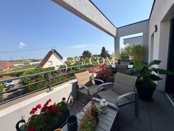 Appartement
                                                                                                                                                                                                                                                                                                                        4 pièce(s)                                                                                                                                                                                                          3 chambre(s)                                                                                                                                                                                                          82  m²