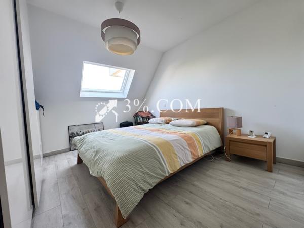 Appartement
                                                                                                                                                                                                                                                                                                                        4 pièce(s)                                                                                                                                                                                                          3 chambre(s)                                                                                                                                                                                                          82  m²