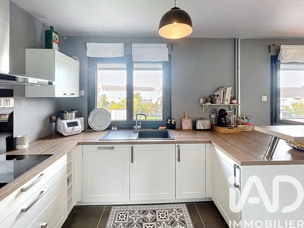 Maison à vendre 5 pièces 74 m² Tinqueux