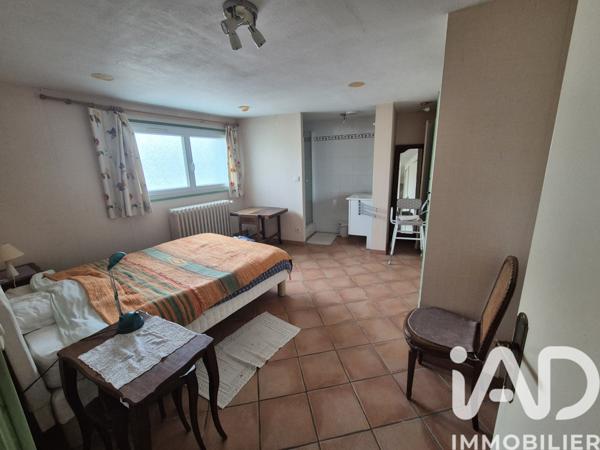 Maison à vendre 6 pièces 323,26 m² Lamonzie-Saint-Martin