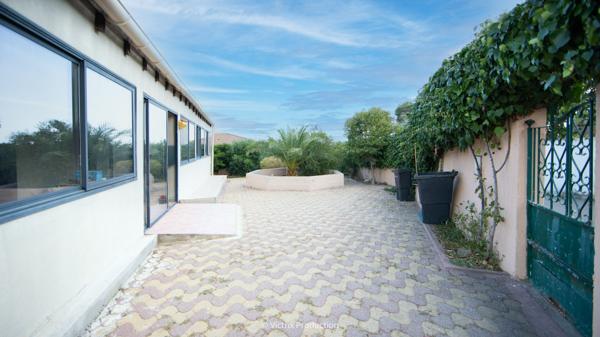 Maison 9 pièces 334.66 m2