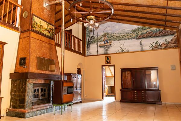 Maison 9 pièces 334.66 m2
