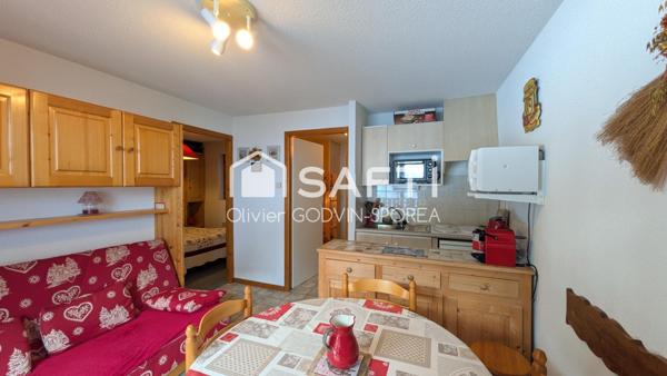 Appartement 2 pièces avec balcon exposé sud au pied des Pistes + parking privatif