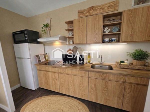 Appartement type Studio avec jardinet  Mer à 900m