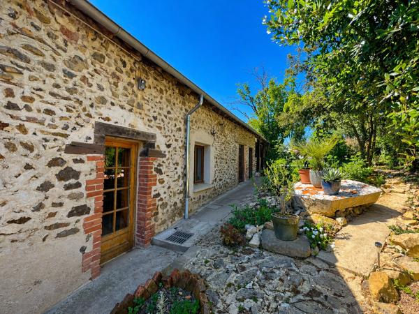 Maison à vendre à Magnac-Laval (87190) - Haute-Vienne