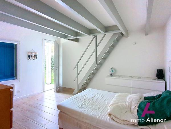 Maison 8 pièces 212 M²