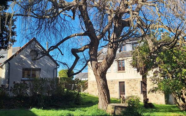 Maison à vendre    5 pièces •  Trébeurden