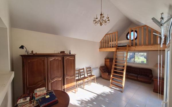 Maison à vendre    5 pièces •  Trébeurden