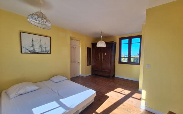 Maison à vendre    5 pièces •  Trébeurden