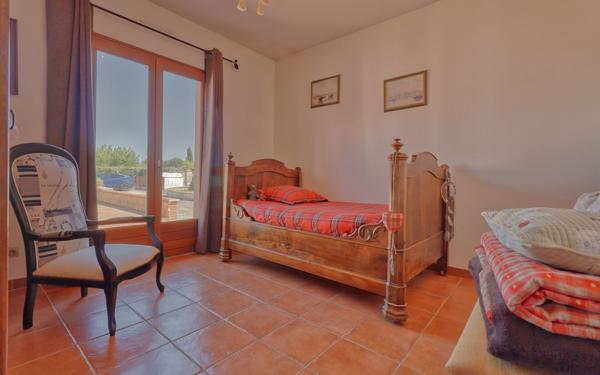 Maison à vendre    6 pièces •  Castelmayran