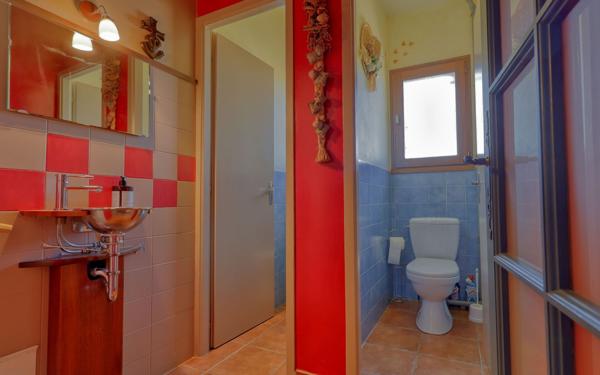 Maison à vendre    6 pièces •  Castelmayran