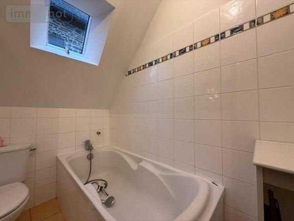 Immeuble à vendre à Dol-de-Bretagne en Ille-et-Vilaine (35120), ref : 35130-1091657