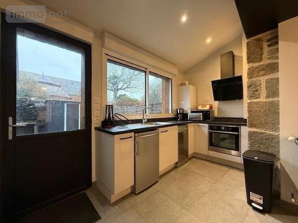 Immeuble à vendre à Dol-de-Bretagne en Ille-et-Vilaine (35120), ref : 35130-1091657