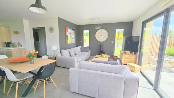 CHARMANTE MAISON DE PLAIN PIED 3 CHAMBRES 93M2