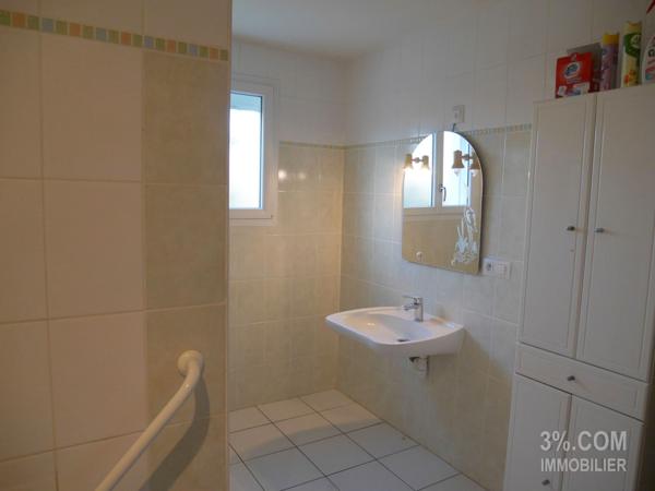 Maison Plain-pied 102 m² de 4 chambres à Rénover sur Terrain de 2 250 m² Saint-Philbert-de-Grand-Lieu (44310)