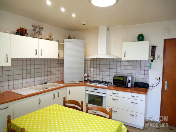 Maison Plain-pied 102 m² de 4 chambres à Rénover sur Terrain de 2 250 m² Saint-Philbert-de-Grand-Lieu (44310)