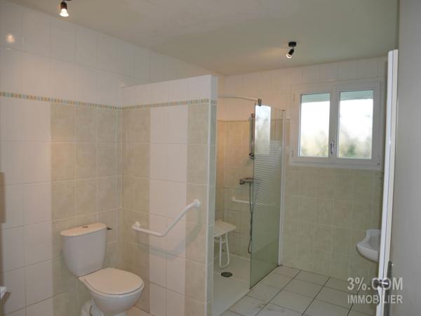 Maison Plain-pied 102 m² de 4 chambres à Rénover sur Terrain de 2 250 m² Saint-Philbert-de-Grand-Lieu (44310)