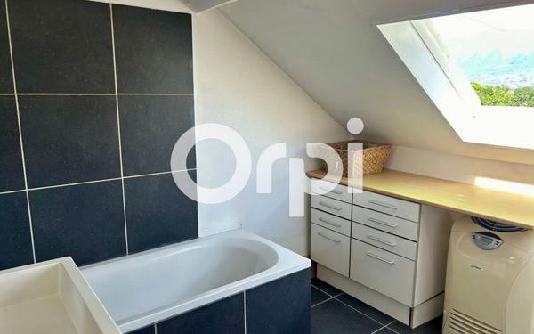Appartement à louer    3 pièces • 41 m2 Villard-Bonnot