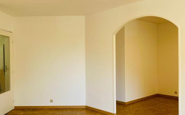 Appartement à louer    3 pièces • 81,15 m2 Voiron