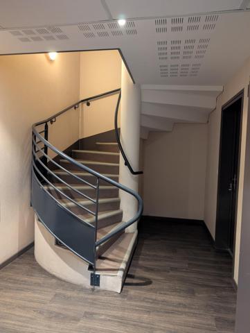 T2 LUMINEUX DANS PETITE COPROPRIÉTÉ PESSAC – 33600 – APPARTEMENT T2 – 53M²