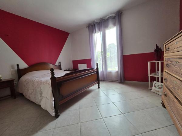 MAGNAC-BOURG – UN ENSEMBLE IMMOBILIER UNIQUE COMPOSÉ DE DEUX MAISONS