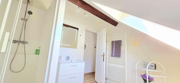 Maison de ville , centre de Luisant trés bon rapportqualité/prix !