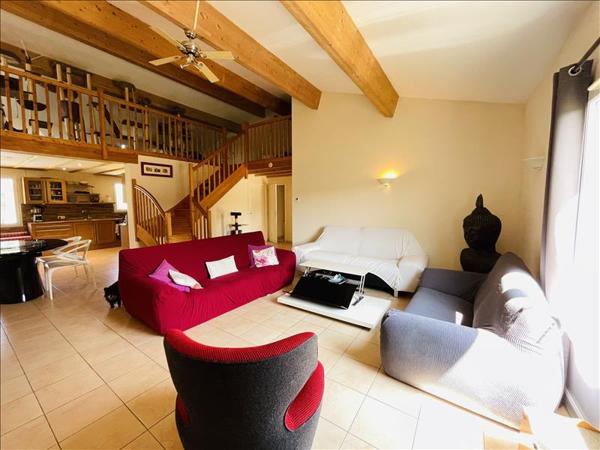 Maison à vendre |  Chillac |  7 pièces | 169 m²