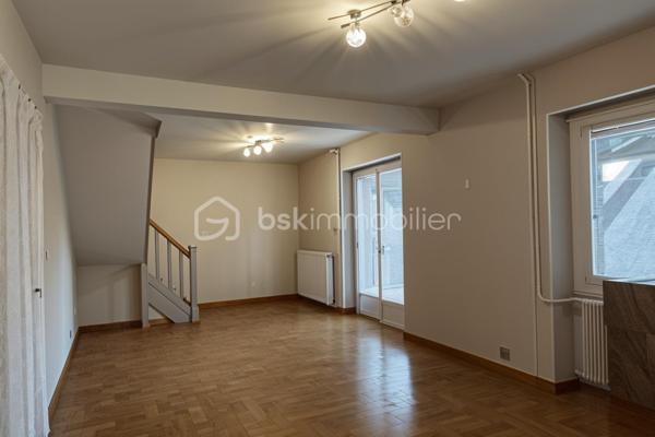 Maison en pierre de 100,84 m²