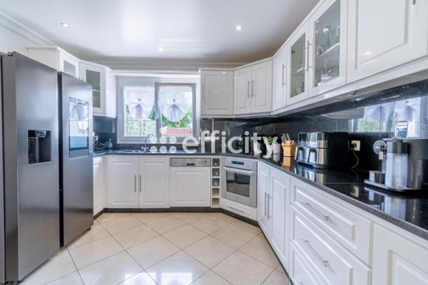 Maison 7 pièces - 140 m²