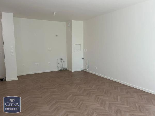 Appartement à louer 2 pièces 43.48m² Le Mée-sur-Seine (77350)