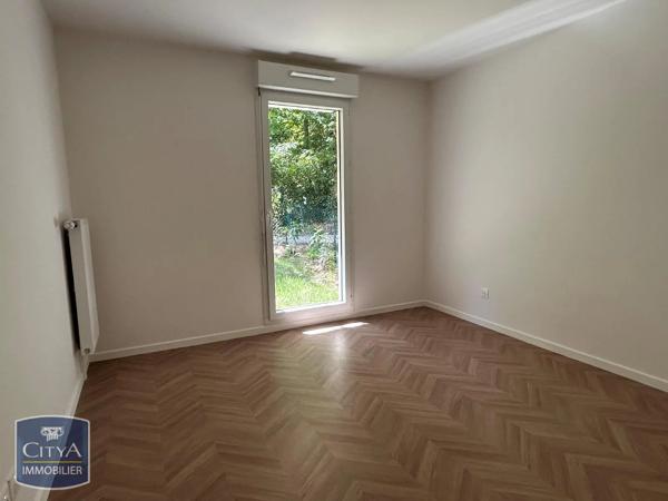 Appartement à louer 2 pièces 43.48m² Le Mée-sur-Seine (77350)