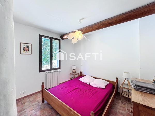 En exclusivité maison de village en bord de sorgue