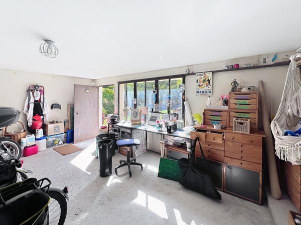 En exclusivité maison de village en bord de sorgue