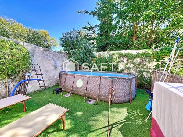 En exclusivité maison de village en bord de sorgue