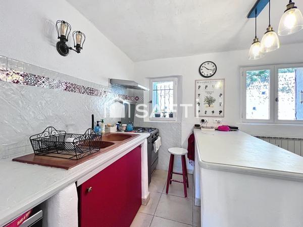 En exclusivité maison de village en bord de sorgue