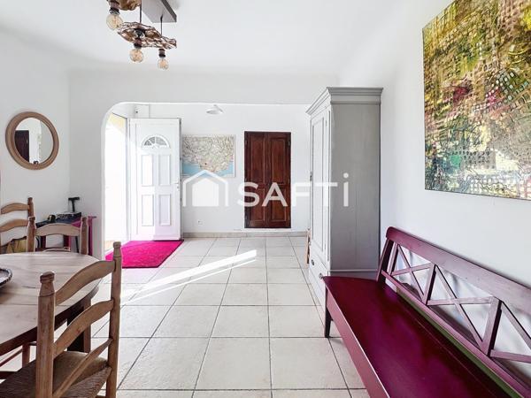 En exclusivité maison de village en bord de sorgue