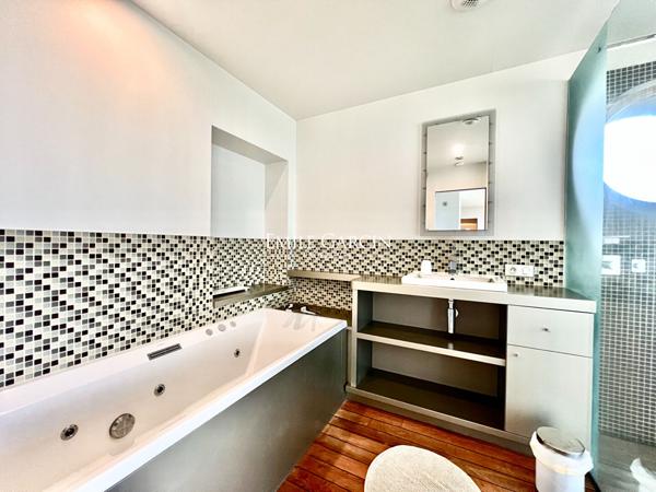 À Vendre - Manche - Granville - Villa - 6 Chambres