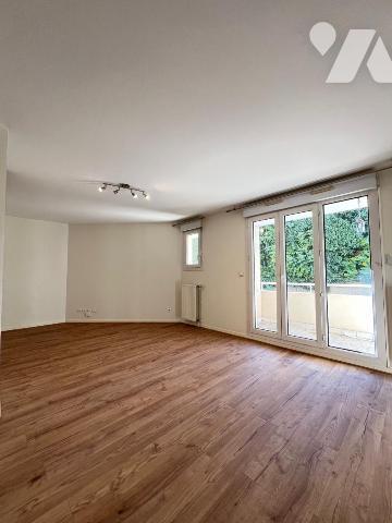 GRENOBLE ILE VERTE : Rue Charreton