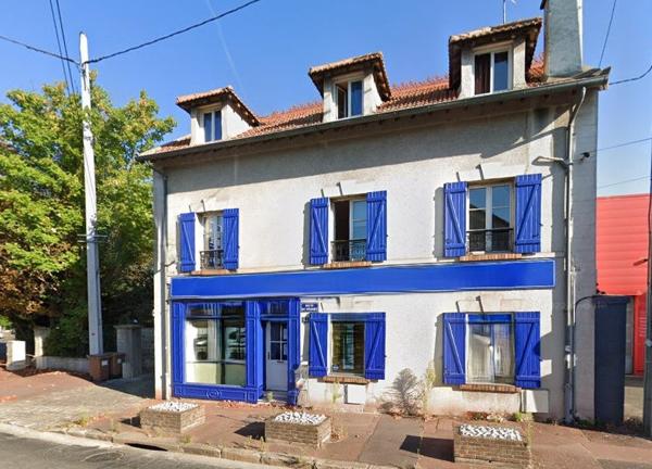 Maison Chatou - 184 m² - 6 pièces Chatou Maison Chatou - 184 m² - 6 pièces Chatou