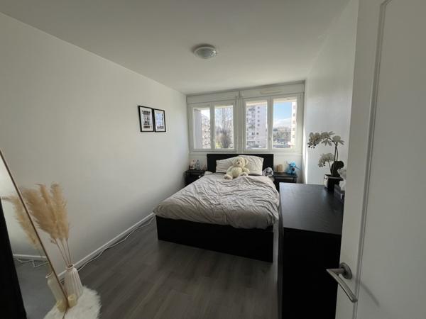 Appartement à vendre |  Saint-Priest |  4 pièces | 71 m²