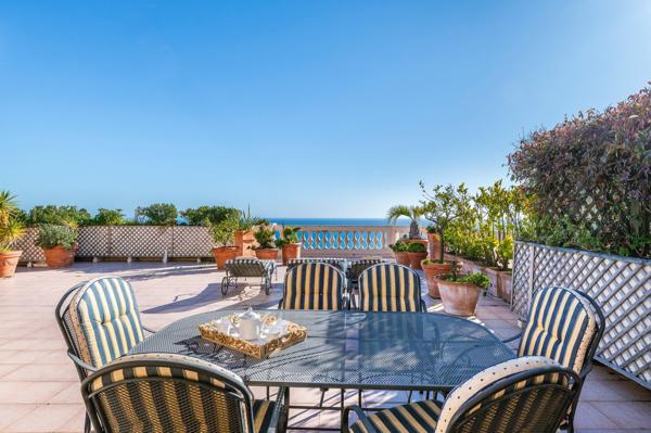 Vente Penthouse Cap-d'Ail 6 Pièces 148 m²