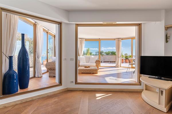 Vente Penthouse Cap-d'Ail 6 Pièces 148 m²