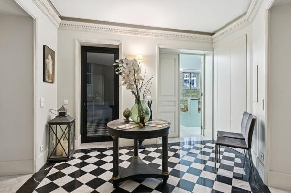 Vente Hôtel particulier Paris 7 16 Pièces 718 m²