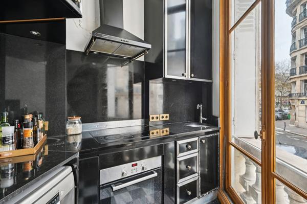 Vente Hôtel particulier Paris 7 16 Pièces 718 m²