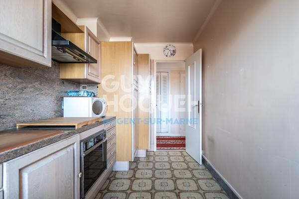 2 Balcon / Ascenseur / Parking