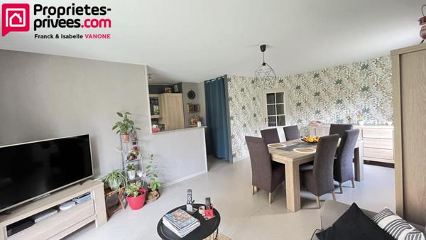 Appartement Type 3 - 73 m² habitables - place de parking privative + 1 garage - jardin