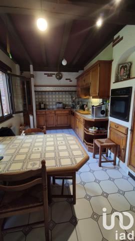 Maison traditionnelle 5 pièces de 125 m² à AY (51160)