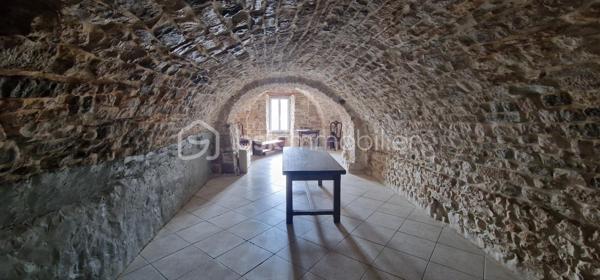 Maison de village de 210 m²