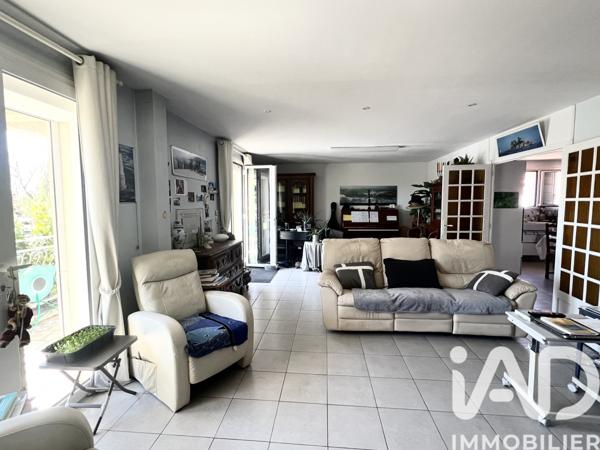 Maison à vendre 13 pièces 341,49 m² Aytré